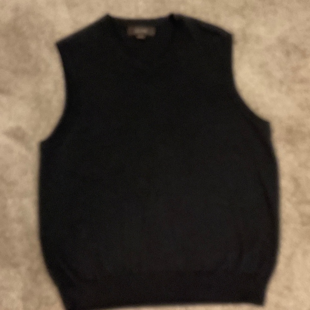 Sweater vest